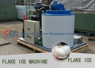 Eau douce commerciale de machine à glace de flocon de grande capacité quotidienne 10 tonnes - 30 tonnes